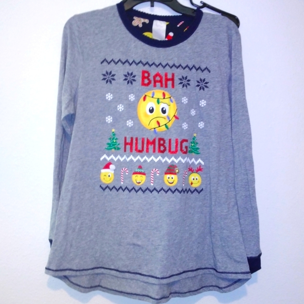 Christmas Emoji Pajamas Set